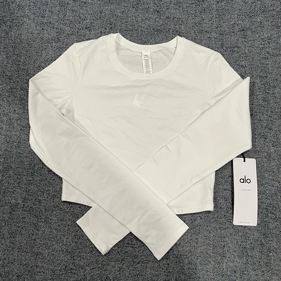 alo alosoft crop finesse long sleeve | size xs - Picture 2 of 5